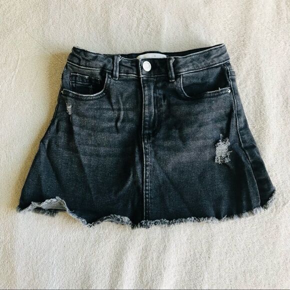 Zara Girls Mini Distressed Denim Skirt - Picture 1 of 9